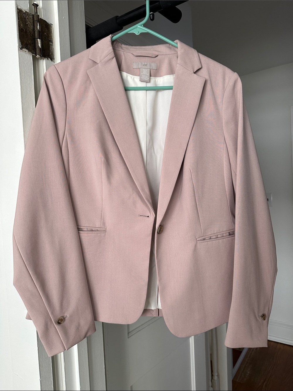 H&M Light Pink Tailored Blazer